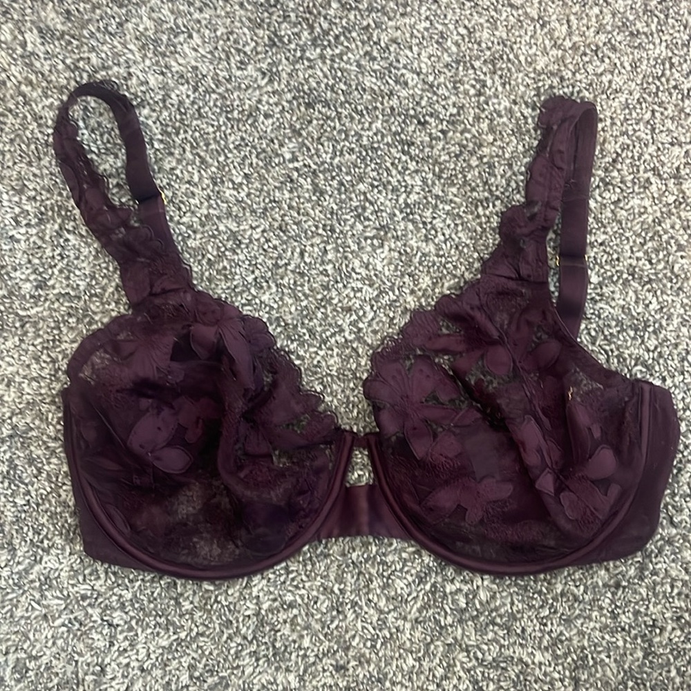 Victoria's Secret Purple Lace Bra